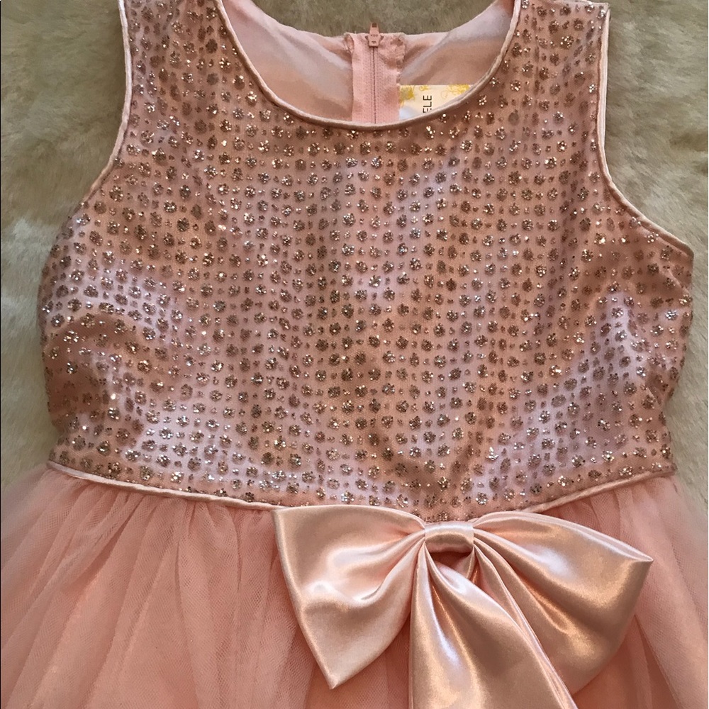 Girls pink sparkly dress